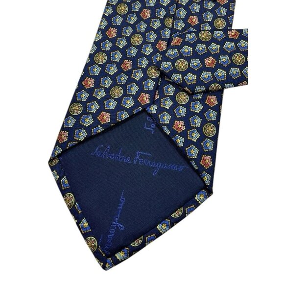 NEW SALVATORE FERRAGAMO Men's 100% Silk Necktie LUXURY Blue Geometric W:3.8" EUC - Picture 4 of 4